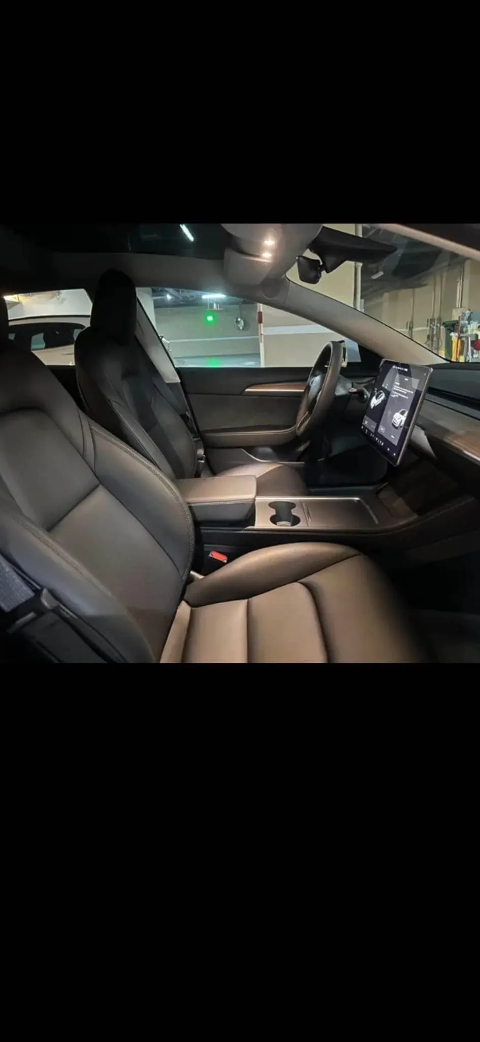 Tesla Model 3 SR + 照片 1