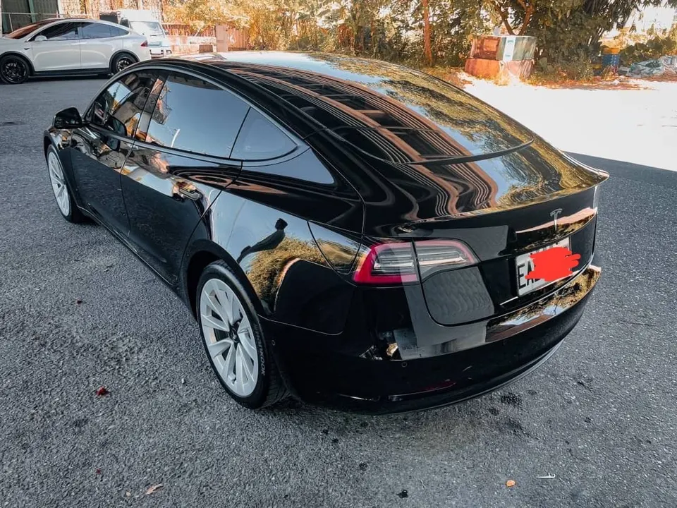 Tesla Model 3 LR