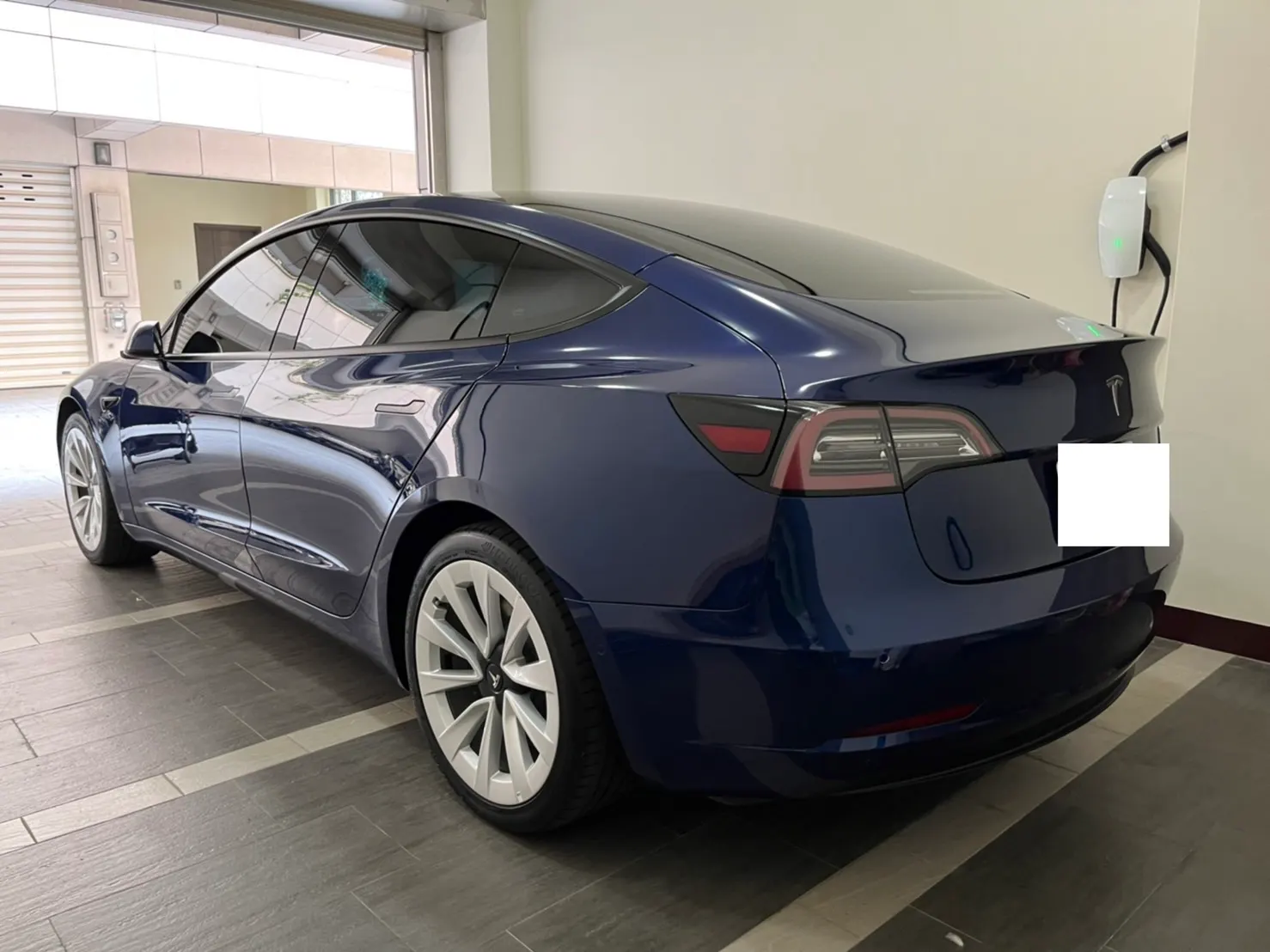 Tesla Model 3 LR 照片 1
