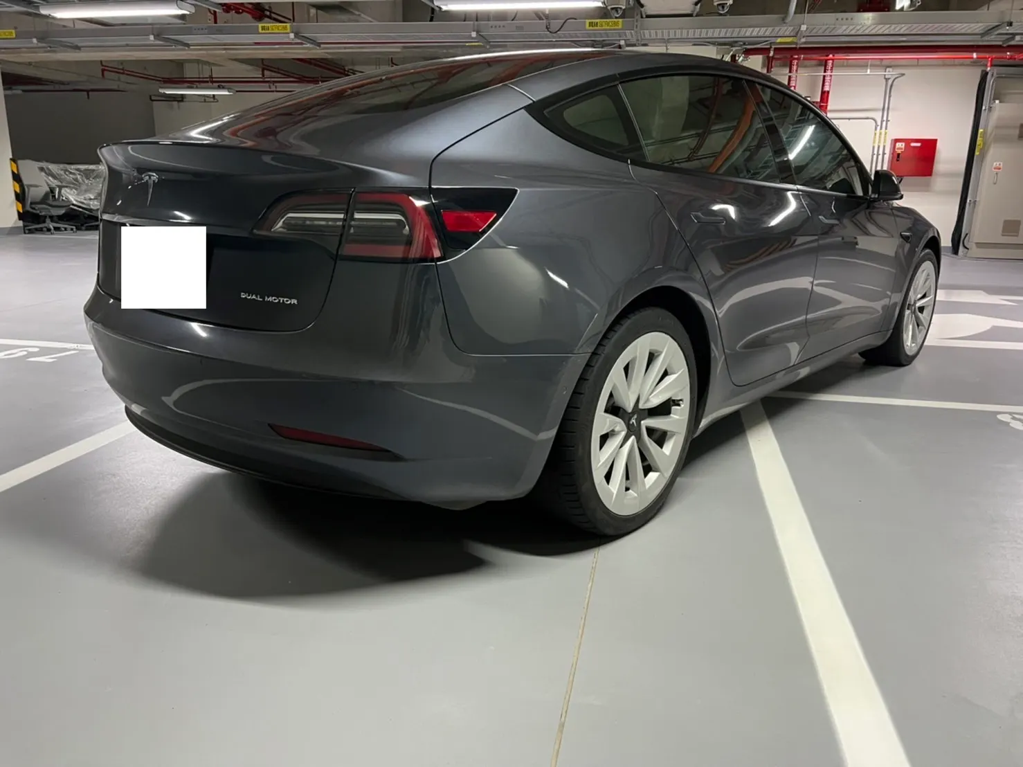 Tesla Model 3 LR 照片 1