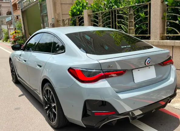 BMW I4 M50 照片 1