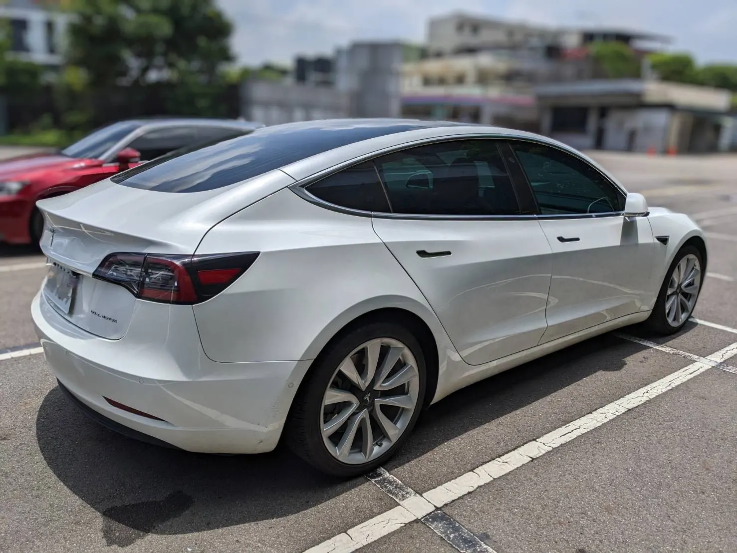 Tesla Model 3 LR 照片 1