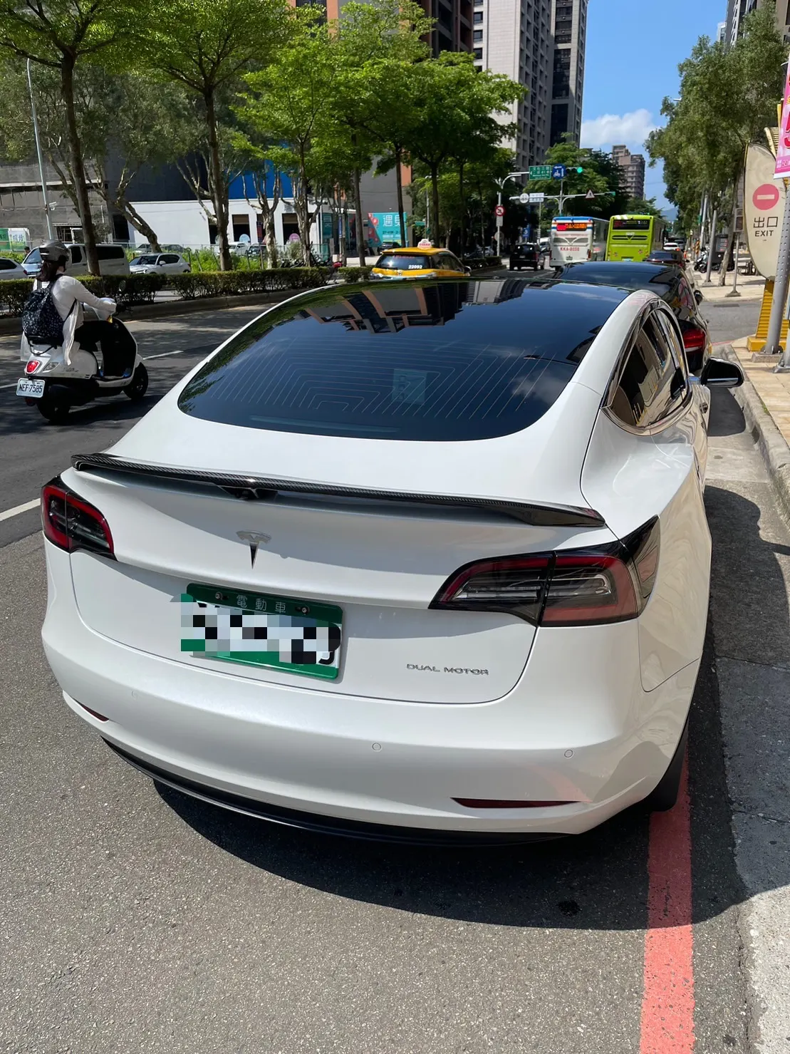 Tesla Model 3 LR 照片 1
