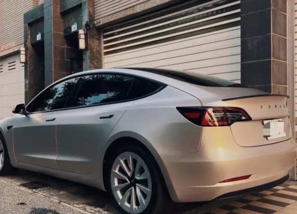 Tesla Model 3 LR