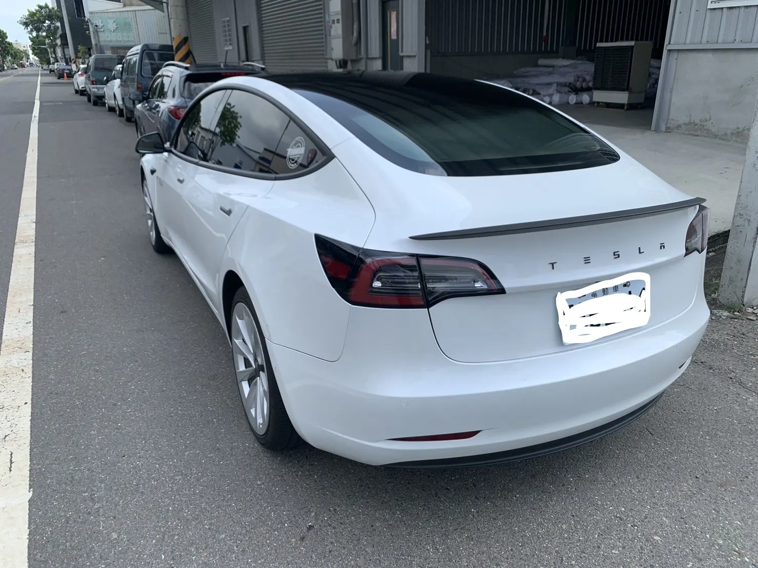 TESLA MODEL3 LR FSD 照片 1