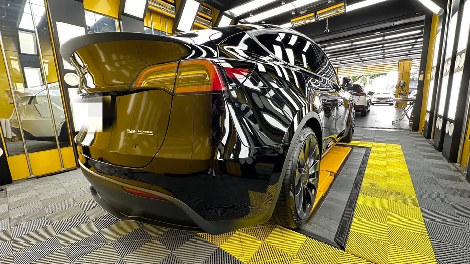 Tesla Model Y Performance