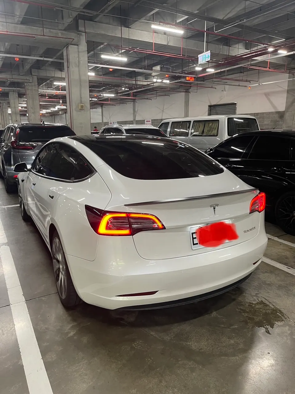Tesla Model 3 Performance