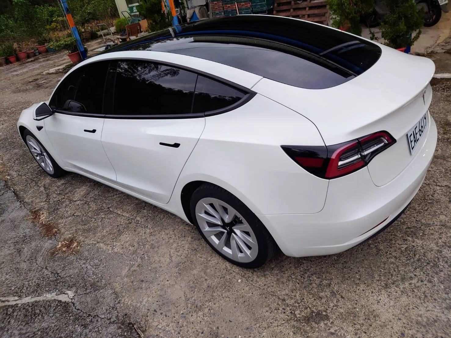 Tesla Model 3 LR 照片 1