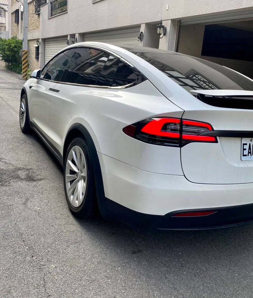 Tesla Model X LR PLUS