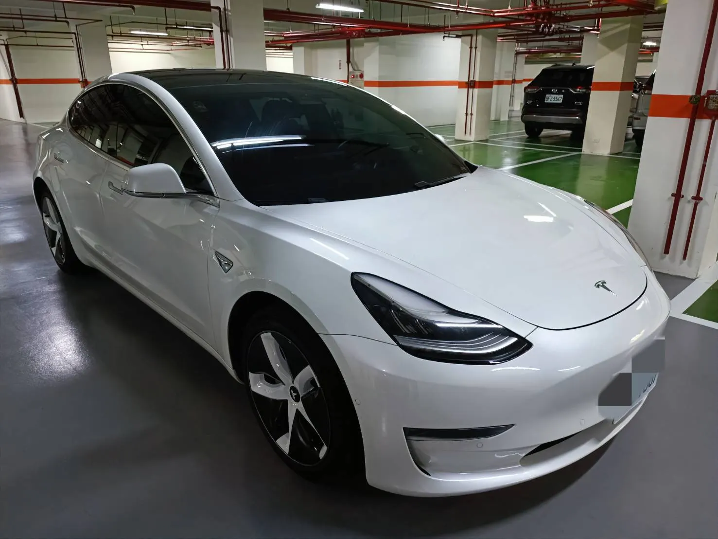 Tesla Model 3 LR 照片 1