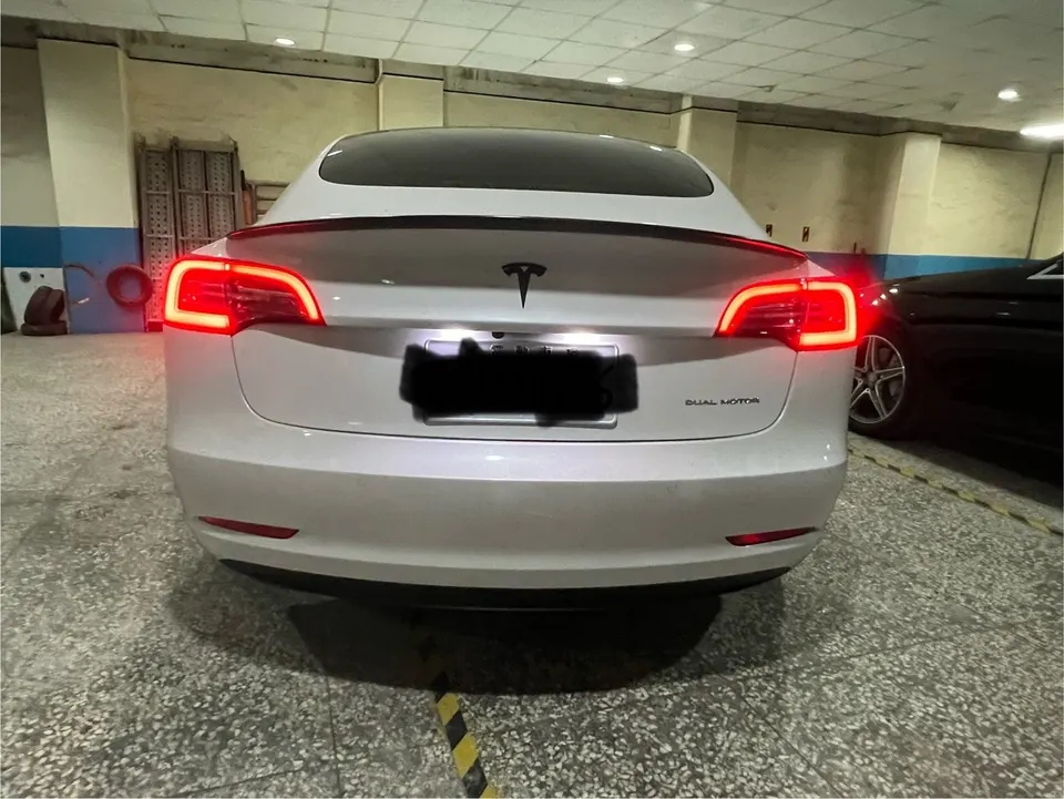 Tesla Model 3 LR