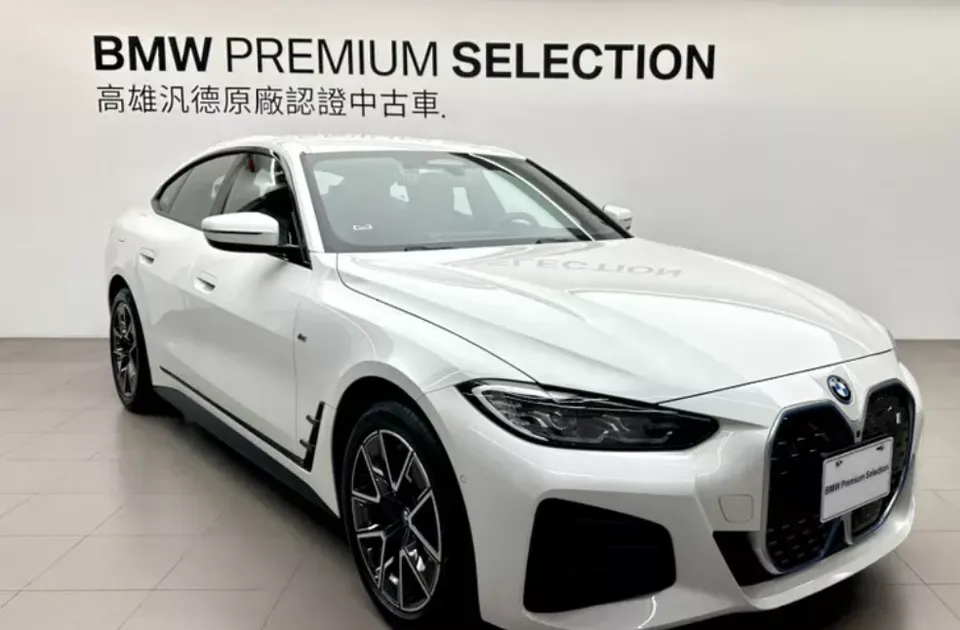 BMW i4 eDrive40