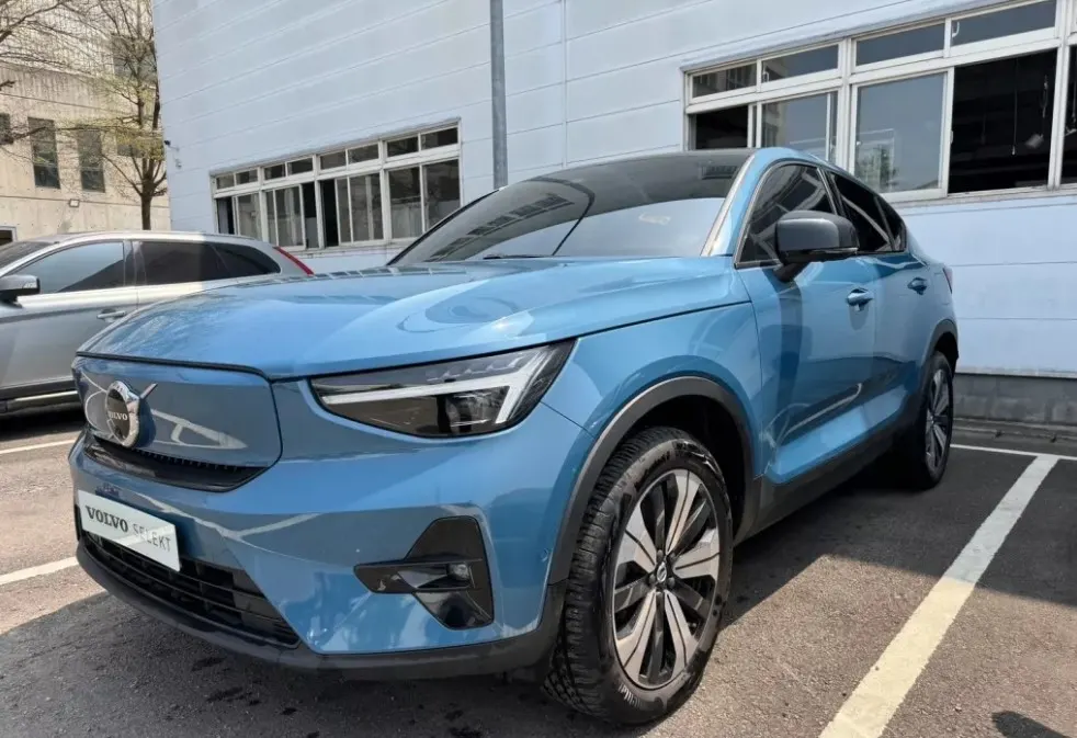 Volvo C40 Recharge TWIN MOTOR 照片 1