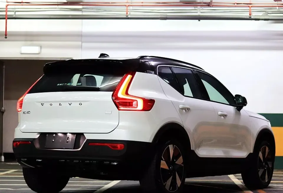 Volvo XC40 Recharge Plus Single motor