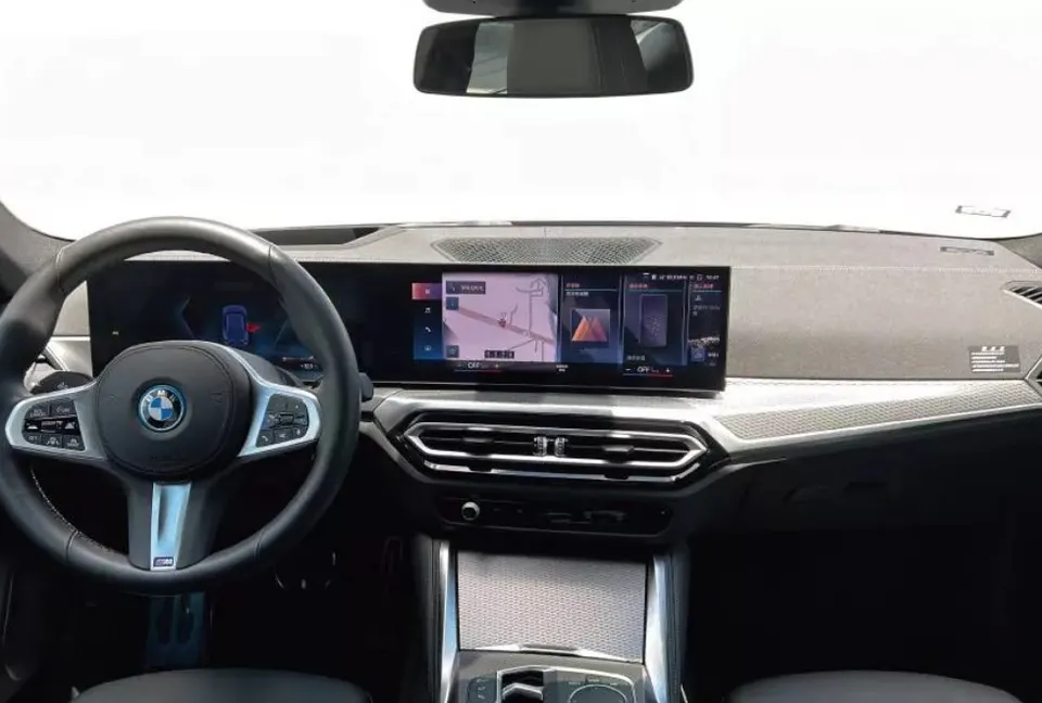 BMW i4 eDrive40
