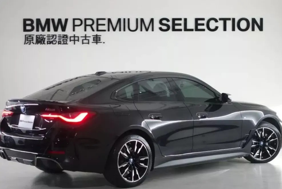 BMW i4 M50 照片 1