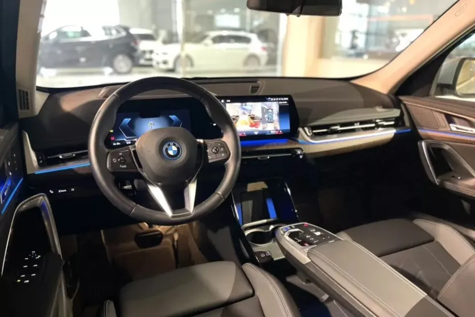 BMW iX1 Xdrive30