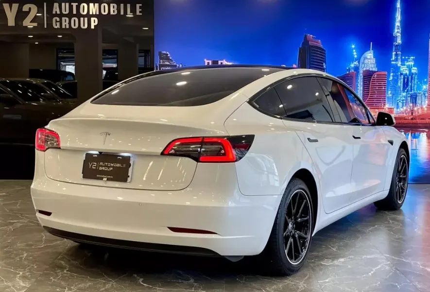 Tesla Model 3 Standard Range Plus