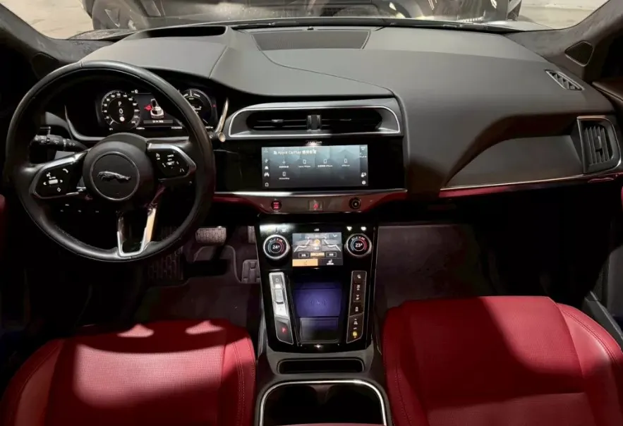 Jaguar I-Pace EV400 S 黑魂進階版 照片 1
