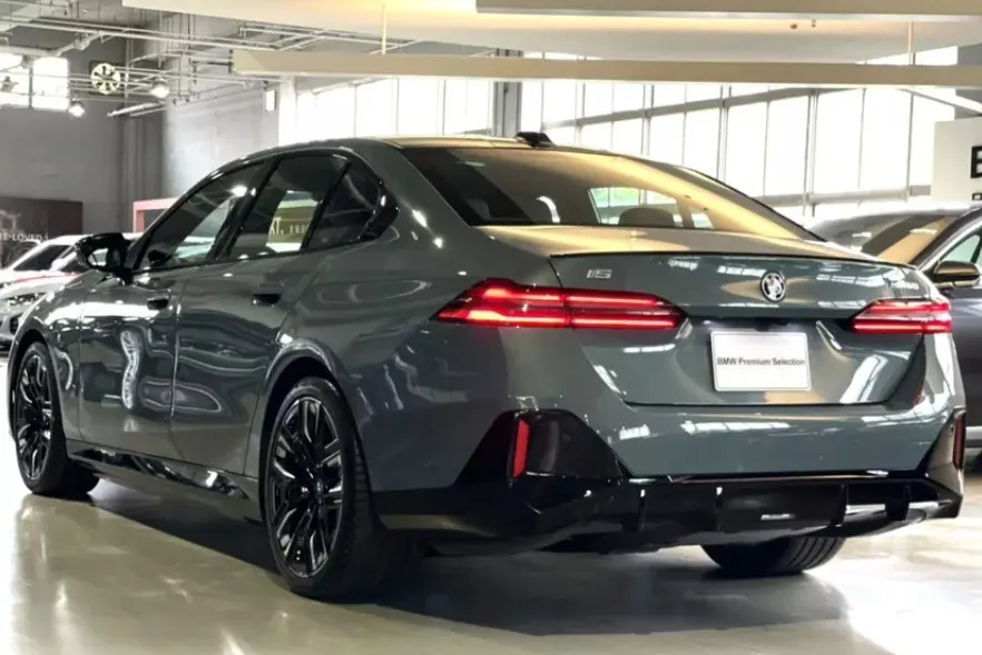 BMW i5 M60 xDrive