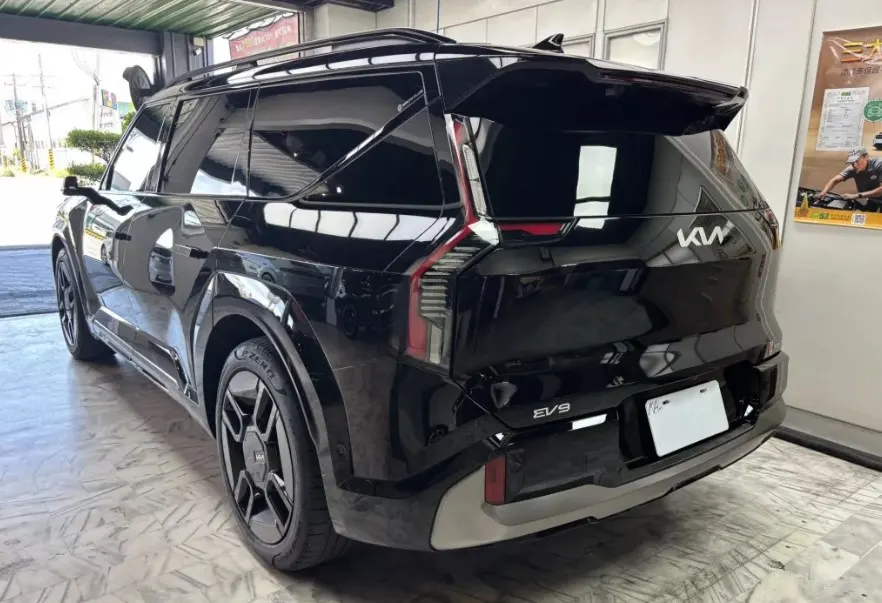 Kia EV9 GT-line AWD 照片 1