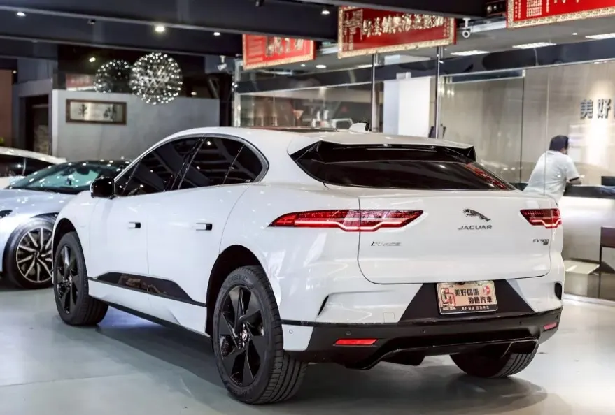 Jaguar I-Pace EV400 S 照片 1