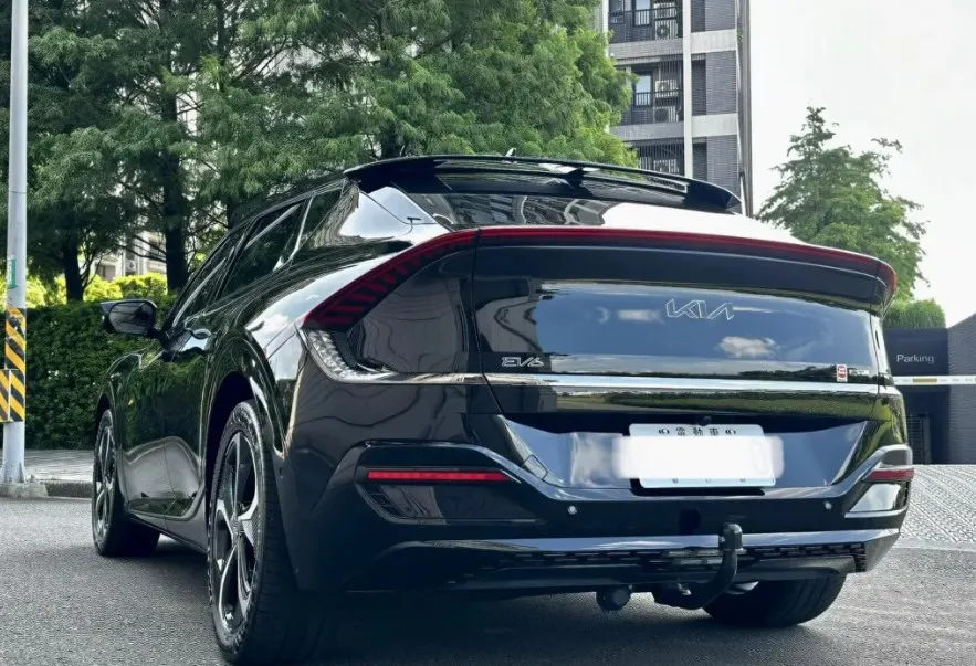 Kia EV6 GT-Line e-AWD增程版 照片 1