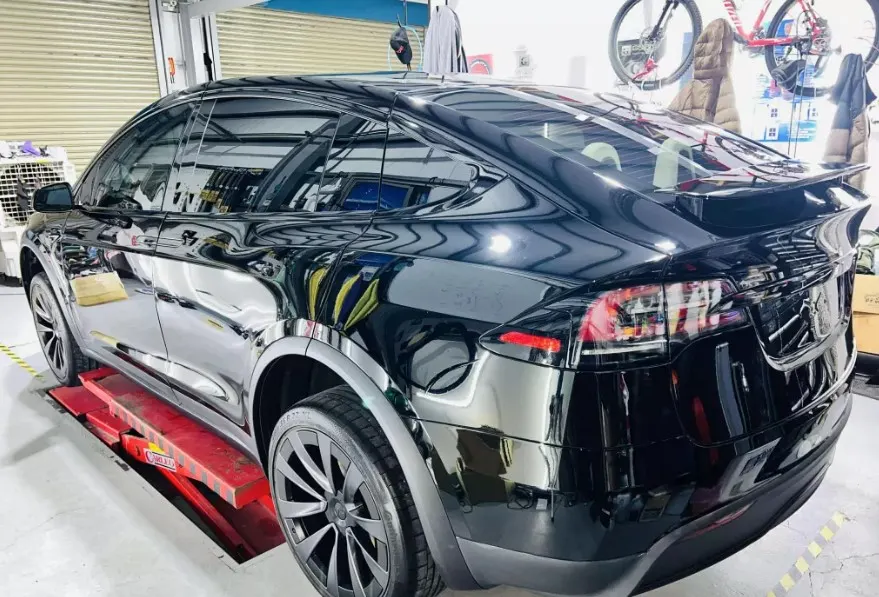 Tesla Model X Long Range 照片 1
