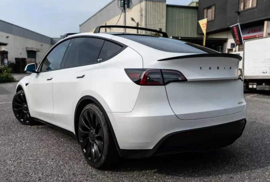 Tesla Model Y Performance