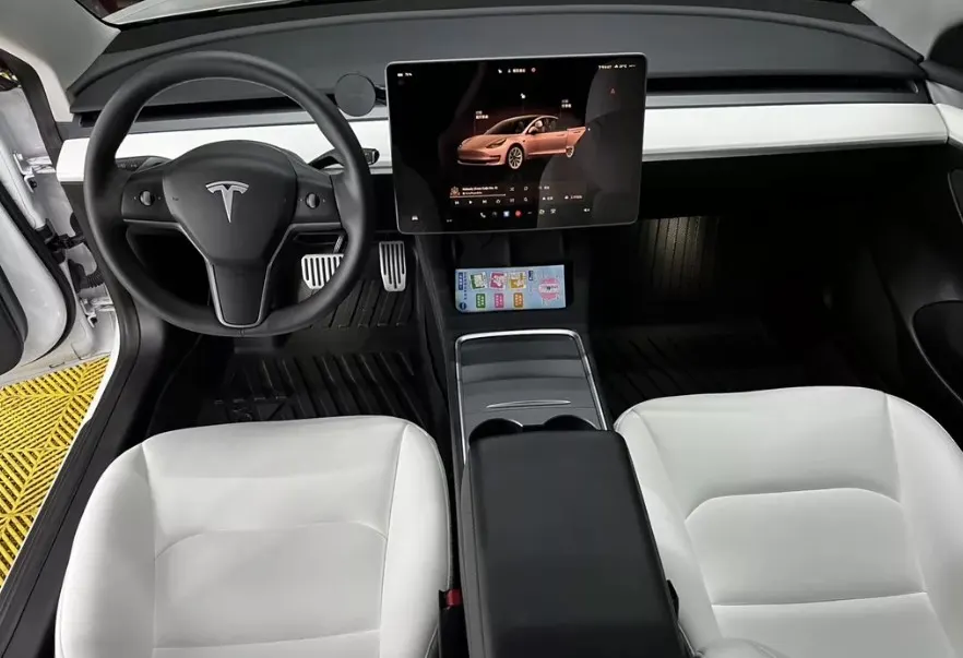 Tesla Model 3 Long Range