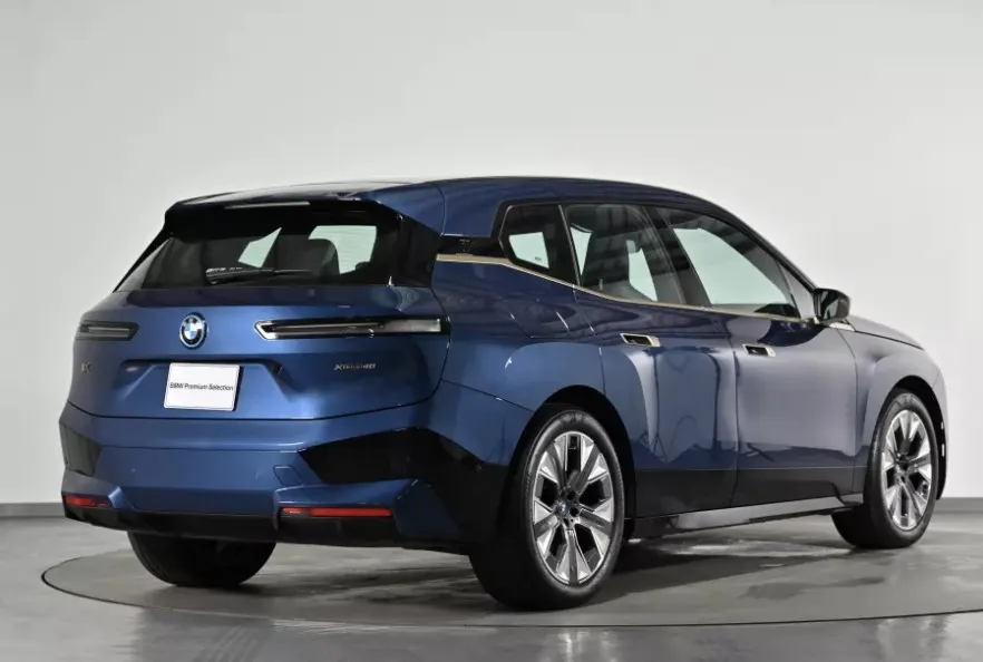 BMW iX xDrive40旗艦版 照片 1