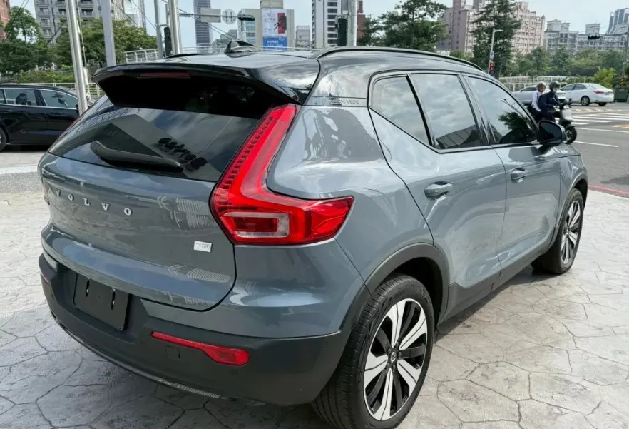 Volvo XC40 Recharge Ultimate Twin motor 照片 1