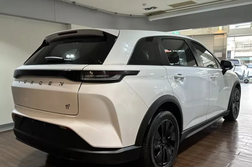 Luxgen n7 5人純粹版
