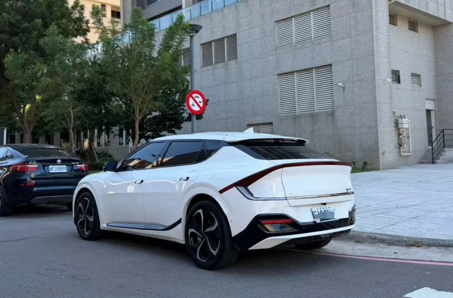 Kia EV6 GT-Line e-AWD增程版