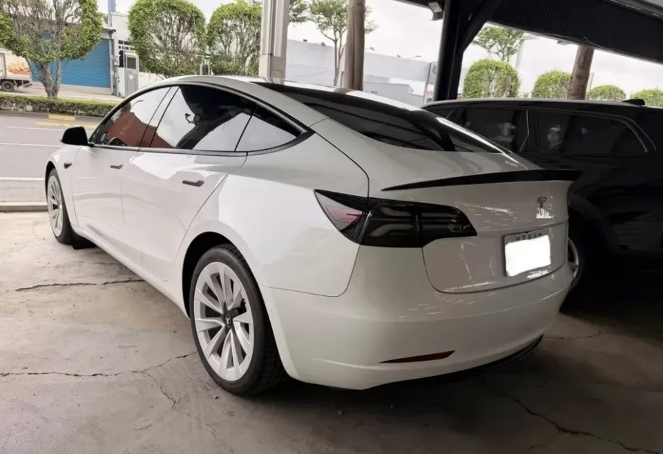 Tesla Model 3 Long Range