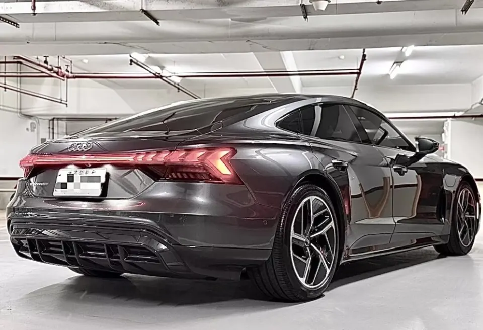 Audi e-tron GT