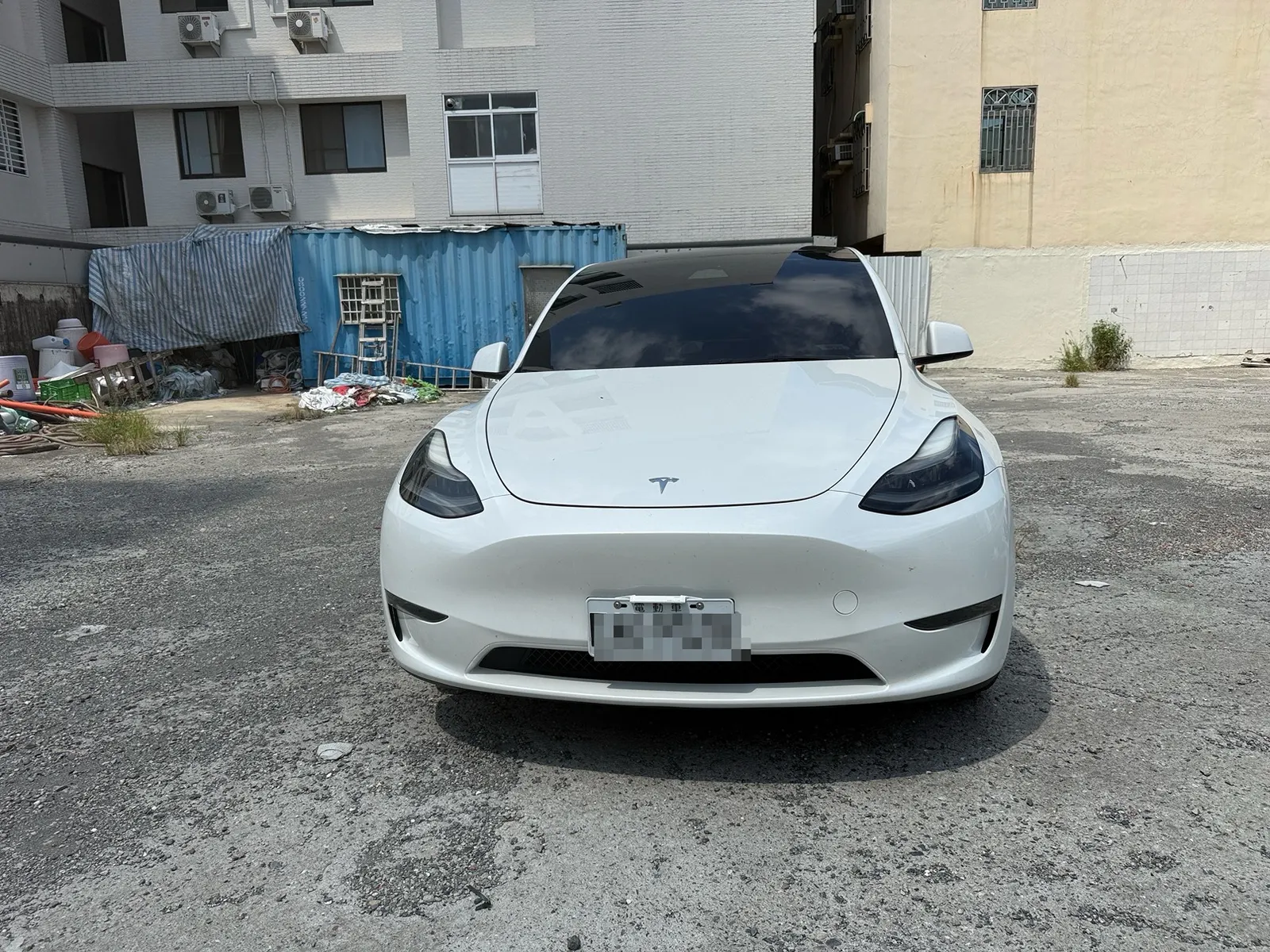 tesla model y lr 照片 1