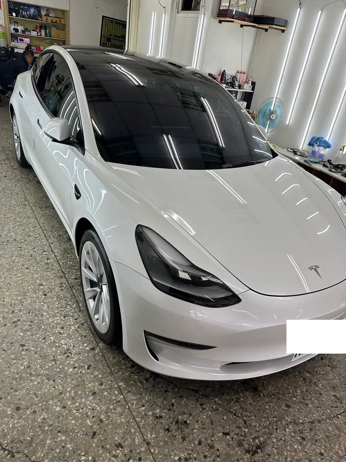 Tesla Model 3 LR 照片 1