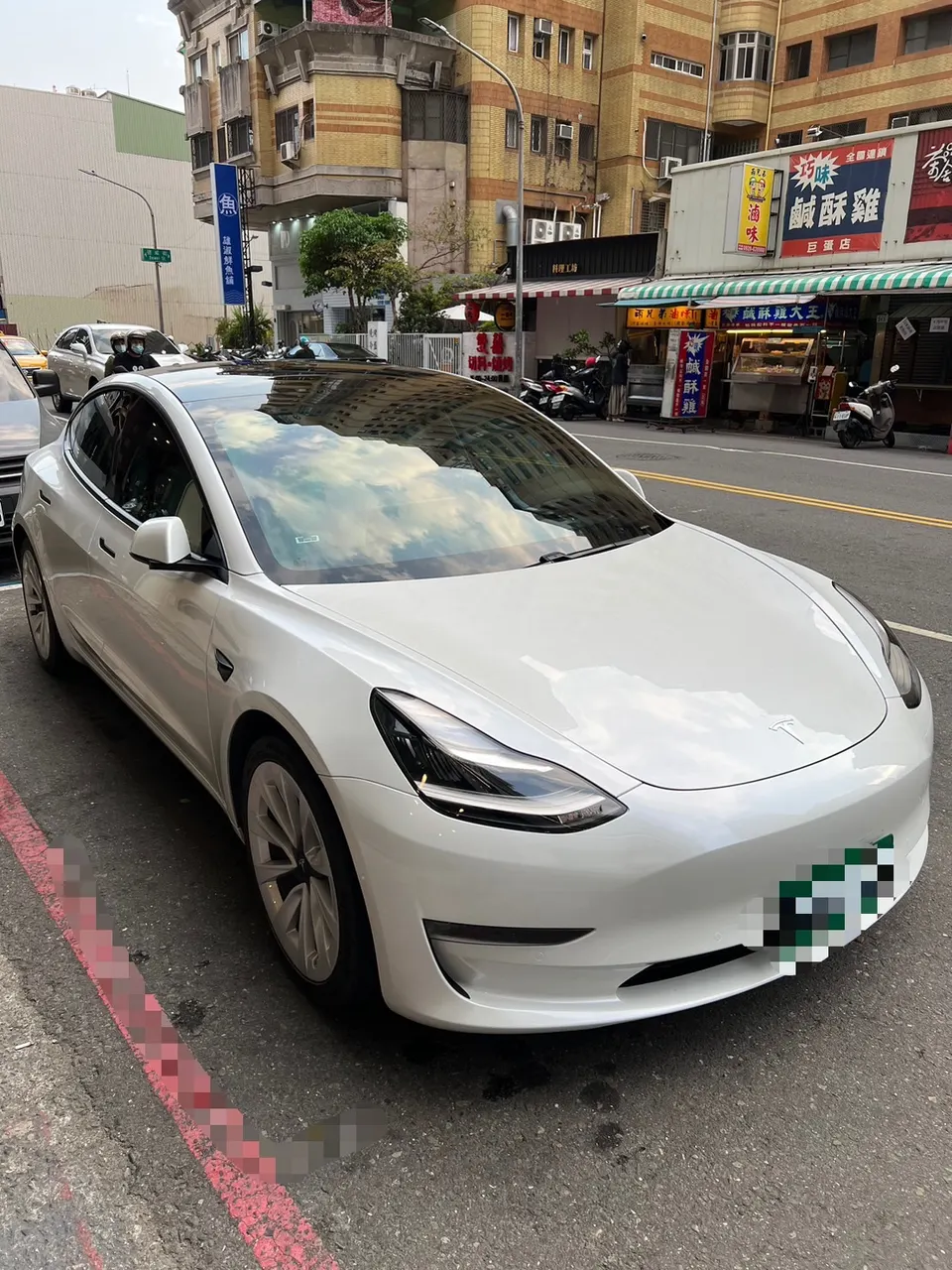 Tesla Model 3 LR