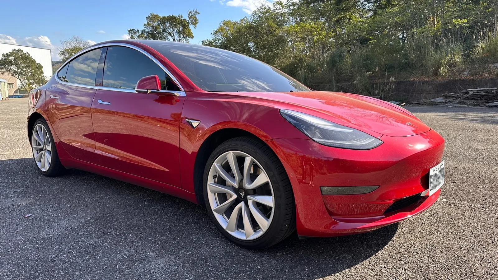 Tesla Model 3 LR 照片 1