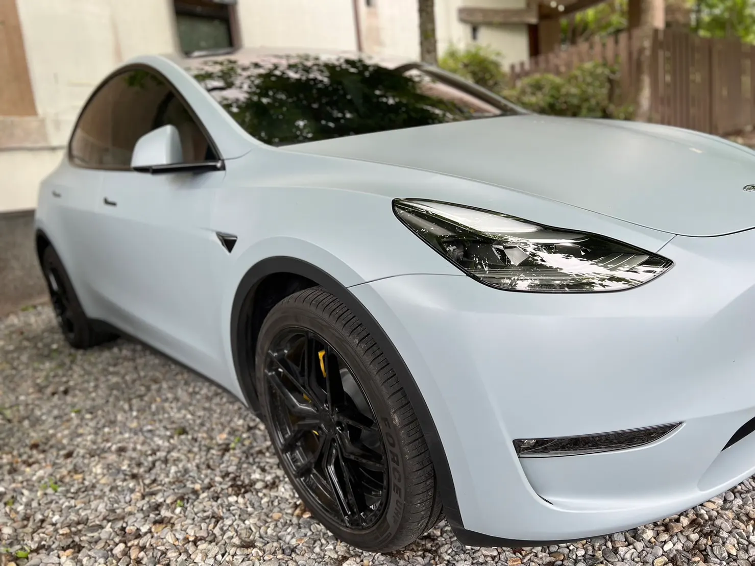 Tesla Model Y LR 照片 1