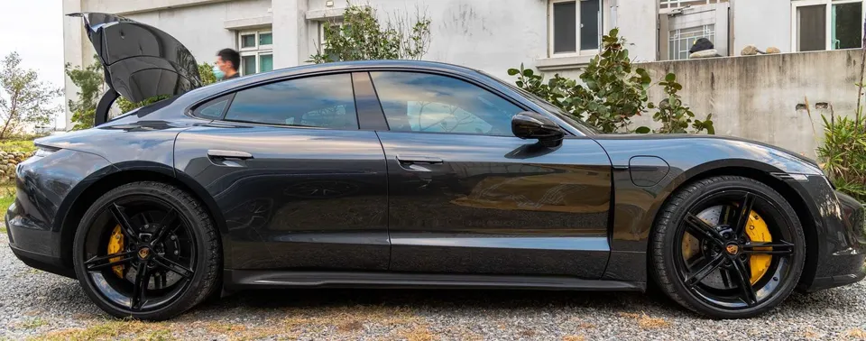 Porsche Taycan Turbo S
