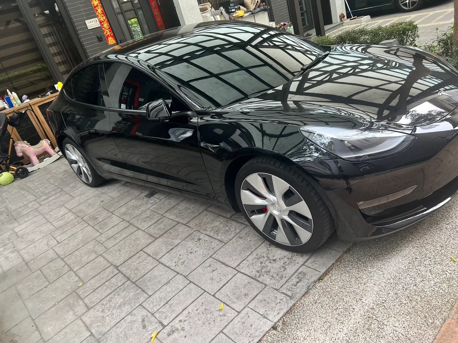 Tesla Model 3 Preformance 照片 1