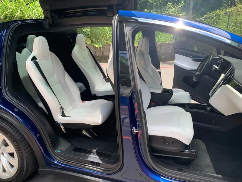 Tesla Model X 100D