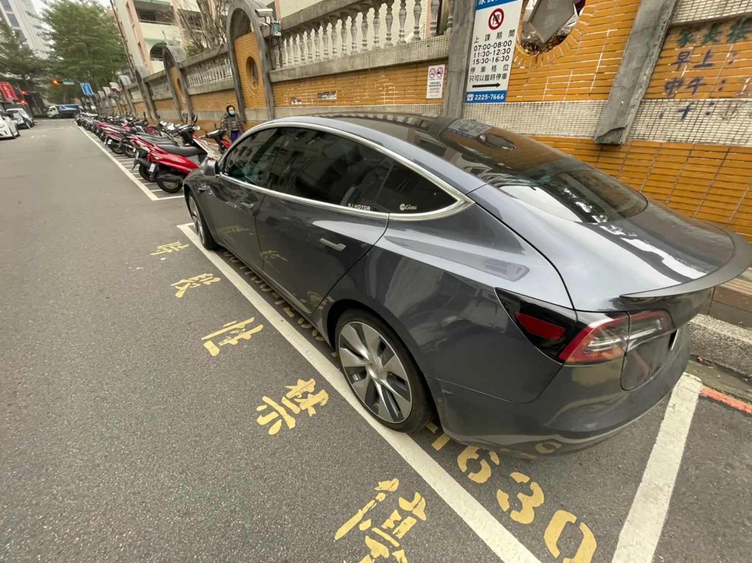 Tesla Model 3 Performance 照片 1