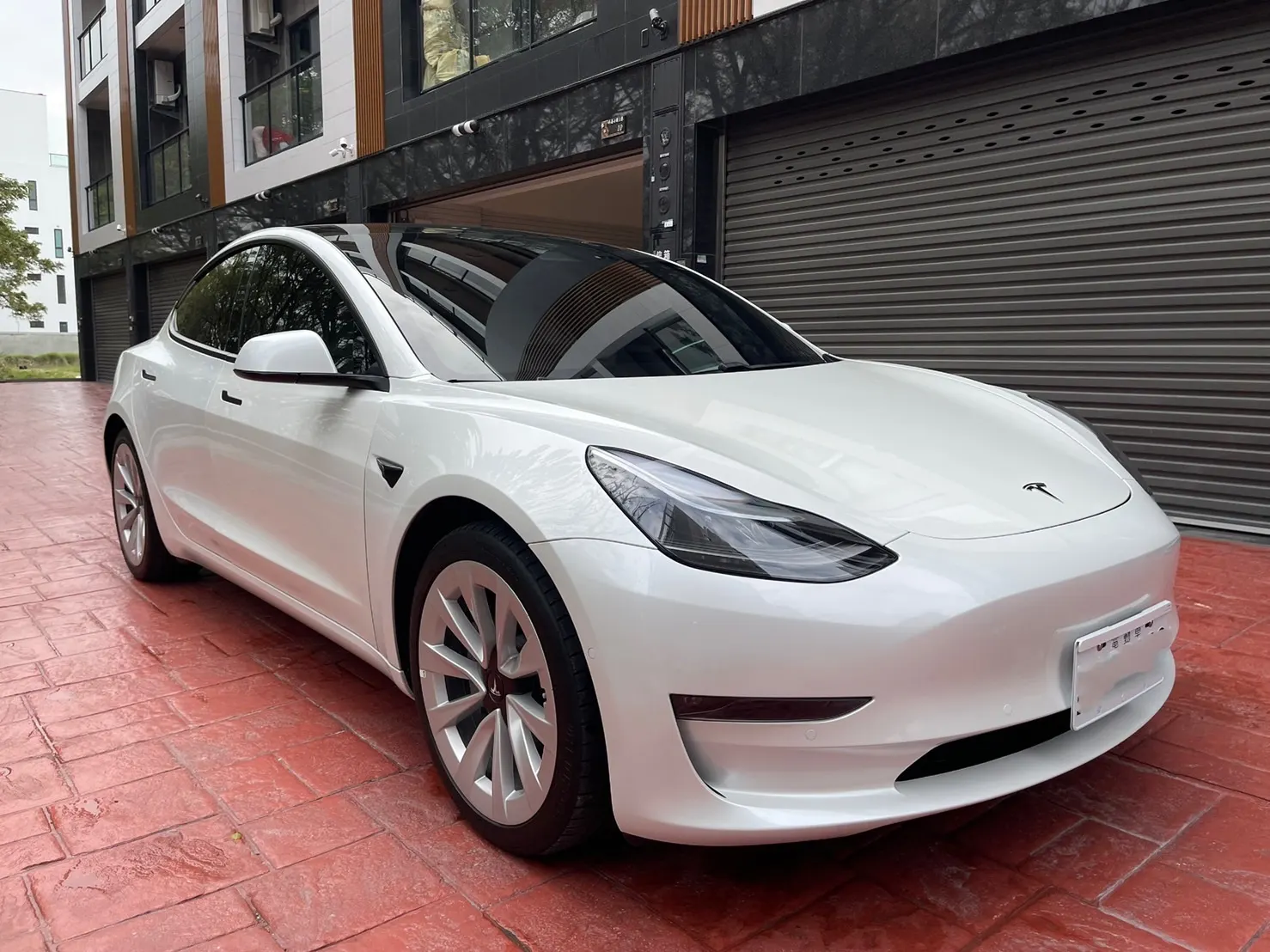 Tesla Model 3 LR 照片 1