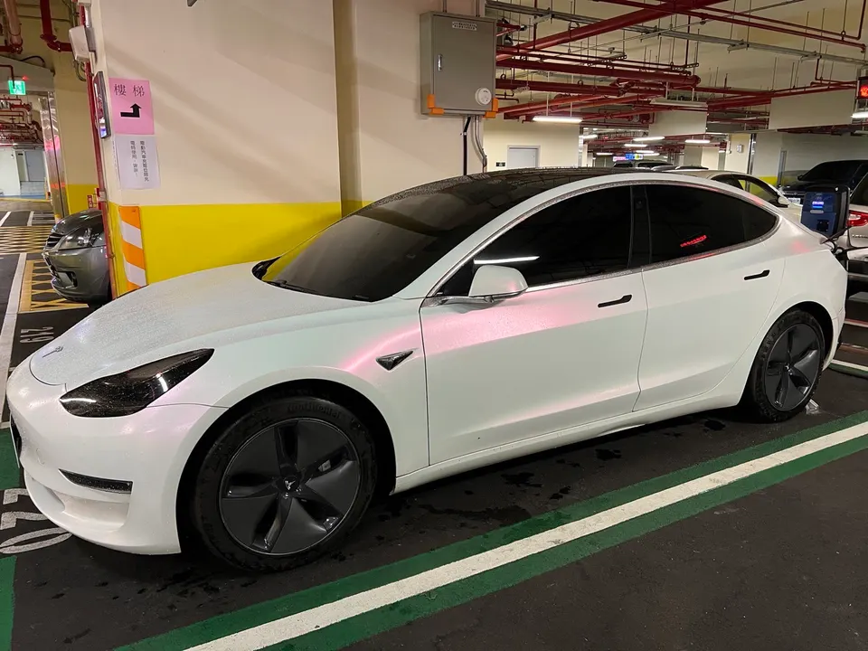 Tesla Model 3 LR