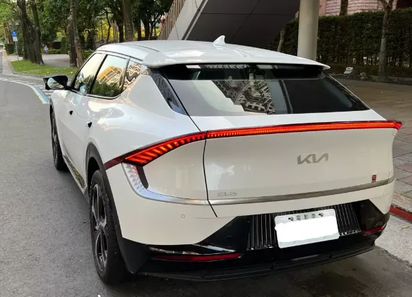 Kia EV6 照片 1