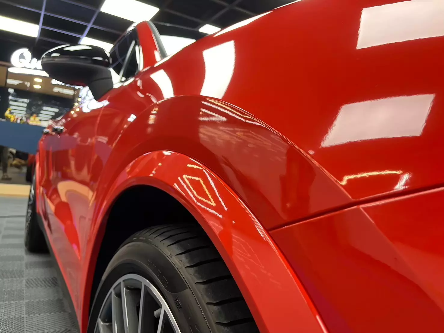 Cayenne Coupé 全車改色・熔岩橙
